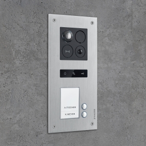 BALTER ERA Silver IP Unterputz-Türstation für 2 Teilnehmer, Full HD 1080p, IP 2-Draht BUS, 180°, RFID, 2x Türschlösser
