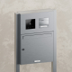 BALTER Standbriefkasten mit offenen Standfüßen und EVO HD PRO Modulen – Detailansicht