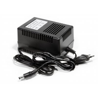NEOSTAR Stecker-Netzteil 24V AC, 2A für Kameras (48 Watt) NEOSTAR Stecker-Netzteil 24V AC, 2A für Kameras (48 Watt)